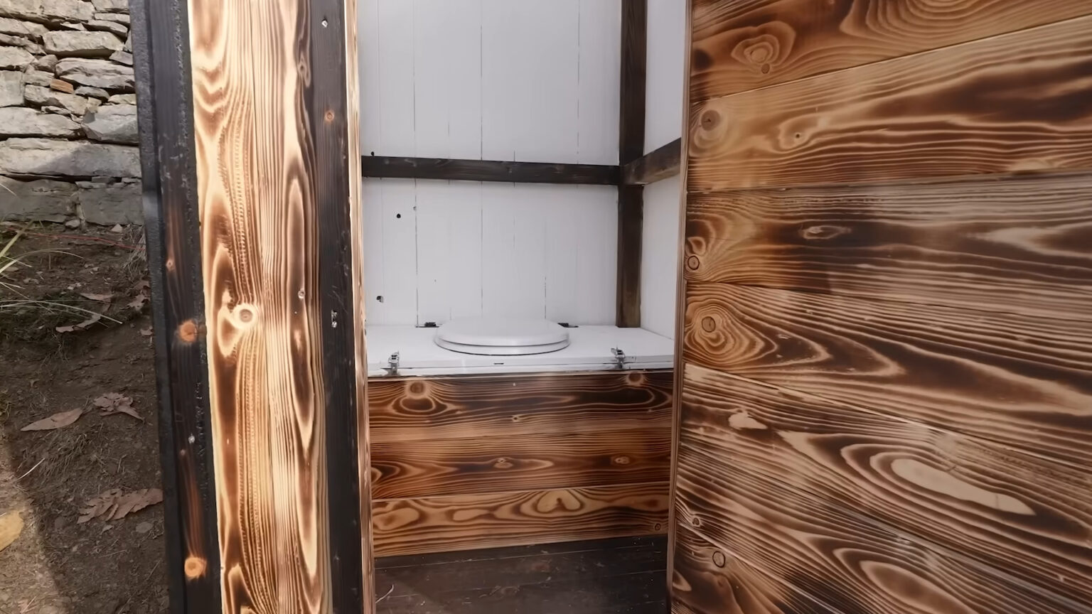 Advantages & Disadvantages of Composting Toilets Reduce, Reuse, Compost